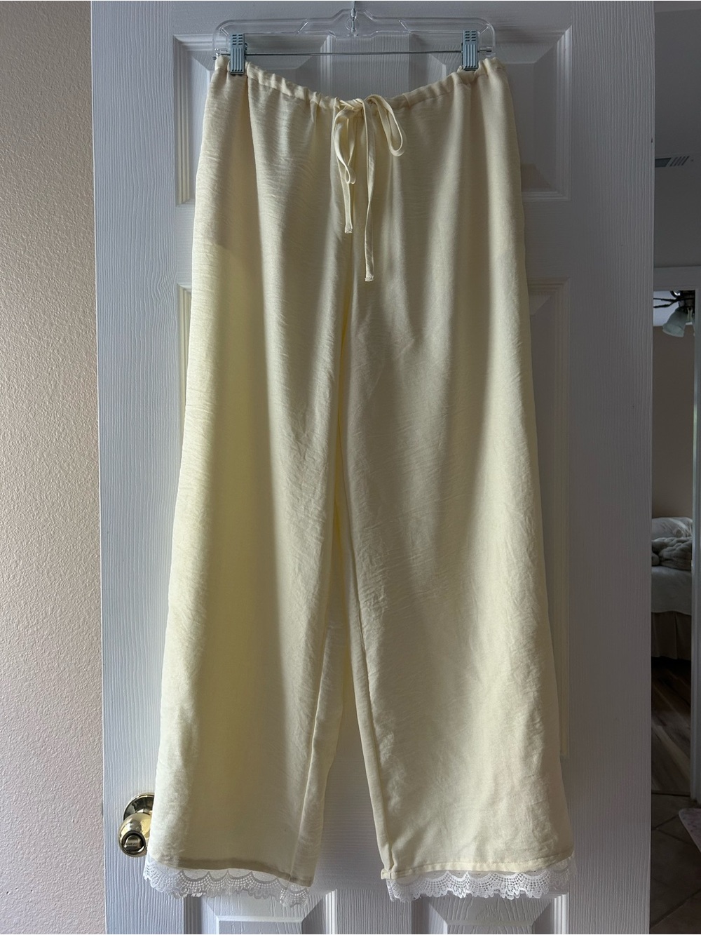 Pale Yellow Drawstring Wide-Leg Pants with Lace Hem